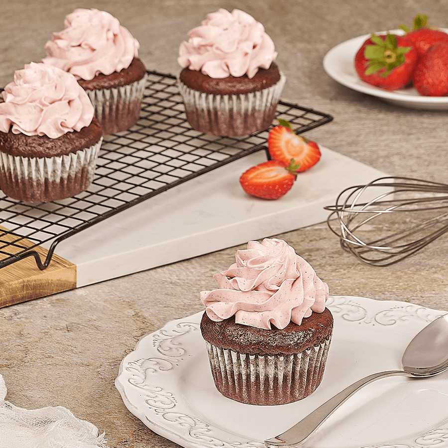 Chocolate & Strawberry Buttercream Cupcakes, cupcake gift, cupcake, dessert gift, dessert