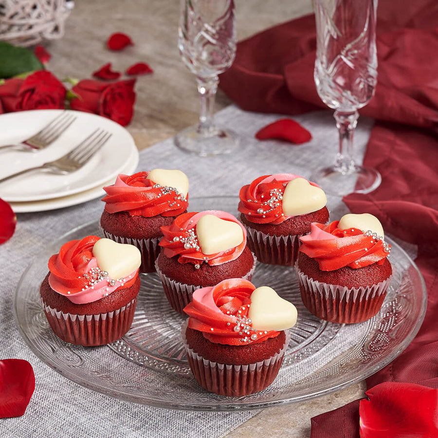 Heart Cupcakes for Sharing, cake gift, cake, gourmet gift, gourmet, baked goods gift, baked goods, valentines day gift, valentines day