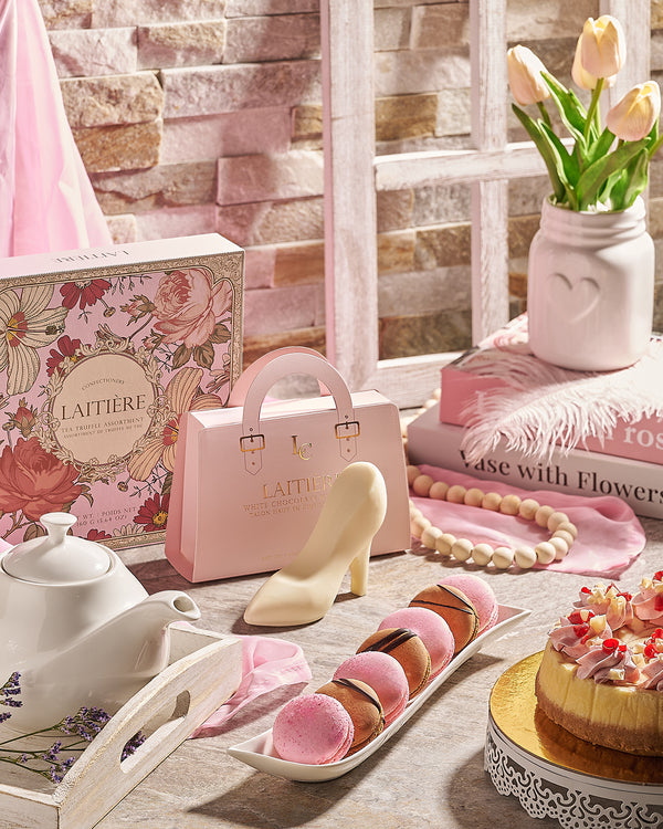 Champagne gift basket with gourmet treats