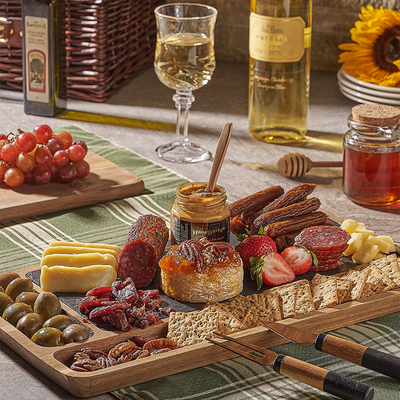 Luxury gourmet gift basket assortment