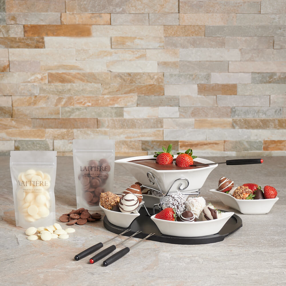 Chocolate Fondue & Strawberries Gift Set, chocolate gift, chocolate, fondue gift, fondue, strawberry gift, strawberries, gourmet gift, gourmet