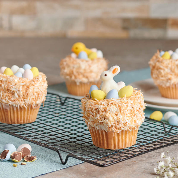 Easter Cupcakes Gift Basket, Easter cupcakes, easter, baked goods gift, baked goods, Easter gift, gourmet gift, gourmet