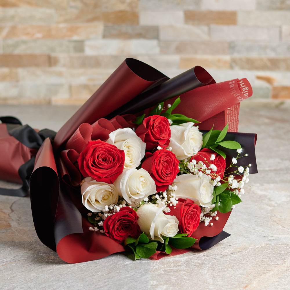 Bouquet of Red &amp; White Roses, Toronto Same Day Flower Delivery, Valentine's Day gifts, roses