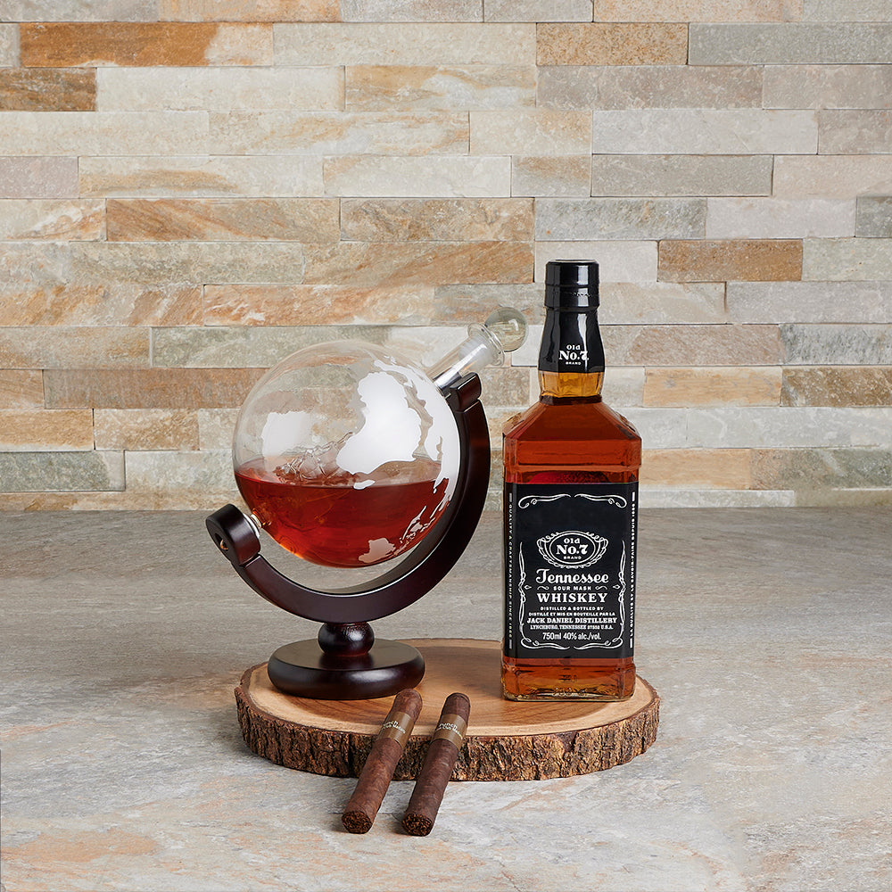 Simply Charming Liquor Gift Set, liquor gift, liquor, cigars, cigar gift, decanter, decanter gift